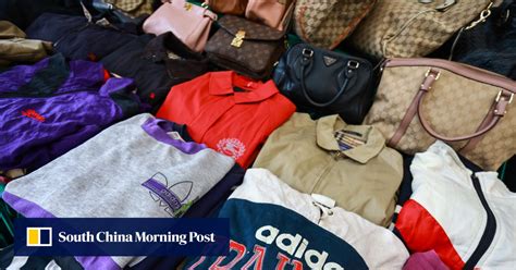 big buss in davenport at store seelling fake clothes|Hong Kong customs officers arrest businessman after seizing .